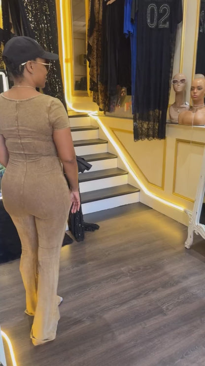 Nude Jumper